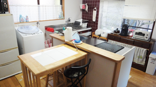 三重県南部自動車学校　リズムの家　キッチン